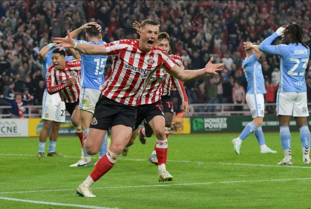 冲击英超最后一张门票，黑猫附加赛战绩碾压刀锋