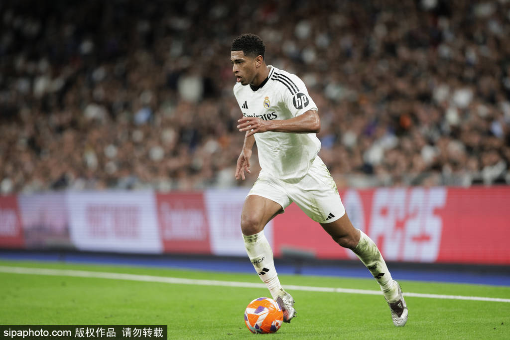 2025夏窗第一枪？德甲铁闸引爆豪门争夺，拜仁抢跑皇马巴萨！